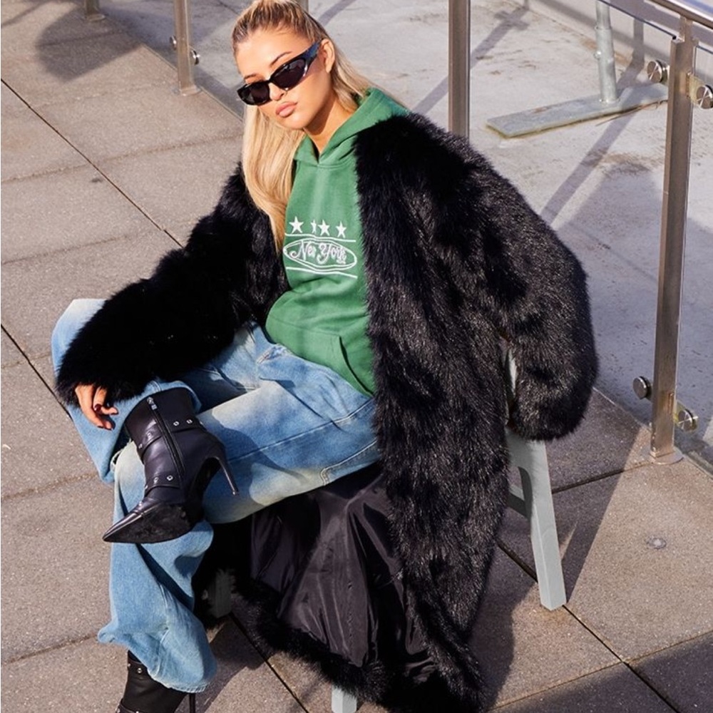 Elegant Black Fur Coat